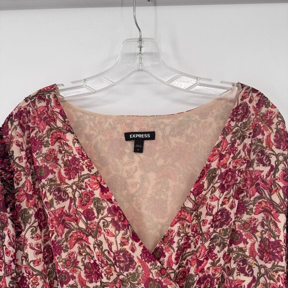 Express Floral Print Surplice Blouse  Smocked Waist  Ruffled Cuffs size XL - Picture 5 of 12